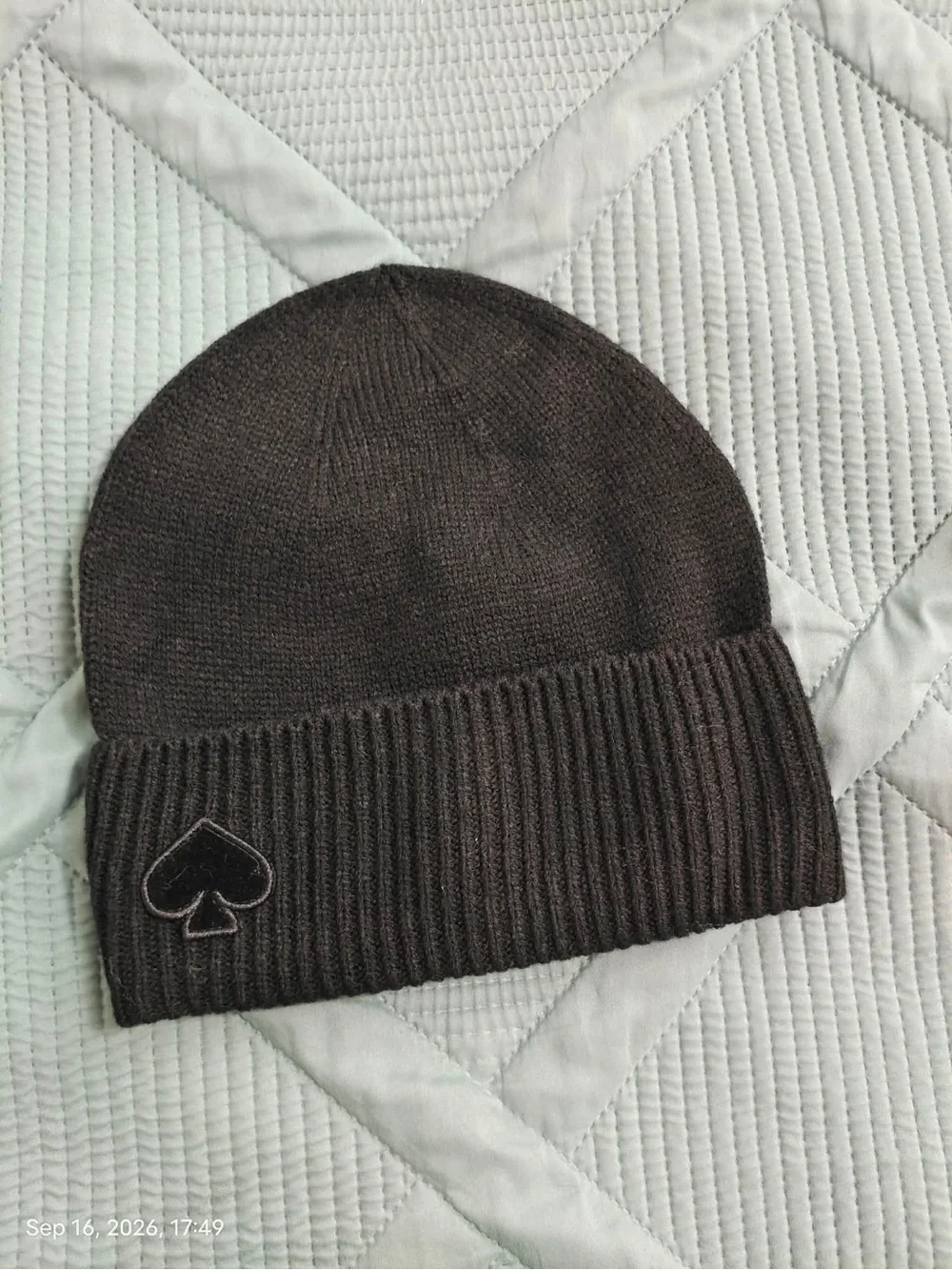 NWOT Kate Spade Black Knit Hat Heart Motif women’s One Size